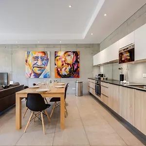 Holiday home Le Kube - De Prestige Au Centre D'annecy Annecy