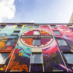 *** Hotel Blooms Irsko