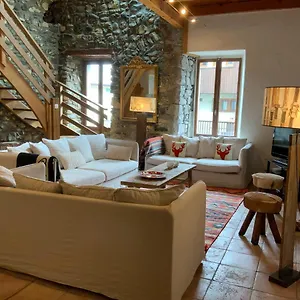 Holiday home Maison Du Bourg Samoens