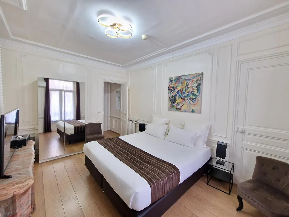 ***  Hotel Oceanic - Grands Magasins Paris France
